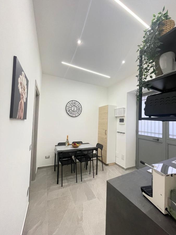 Il Vicolo Di Paola Apartman Catania-Fontanarossai nemzetközi repülőtér Kültér fotó