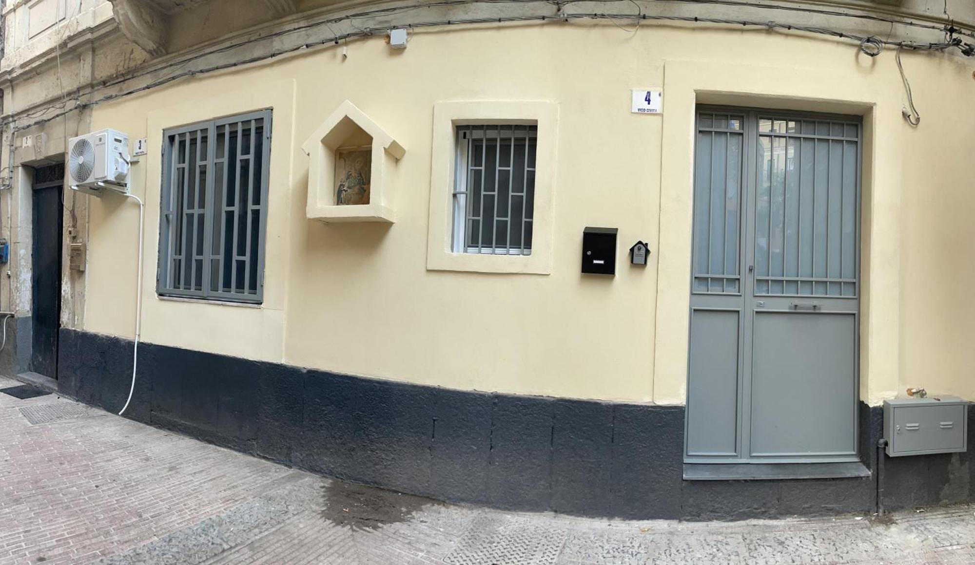 Il Vicolo Di Paola Apartman Catania-Fontanarossai nemzetközi repülőtér Kültér fotó